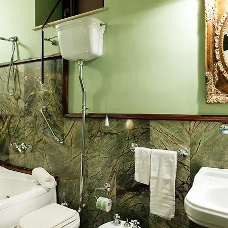 Hotel Relais Briuccia E Ristorante Capitolo Primo *
