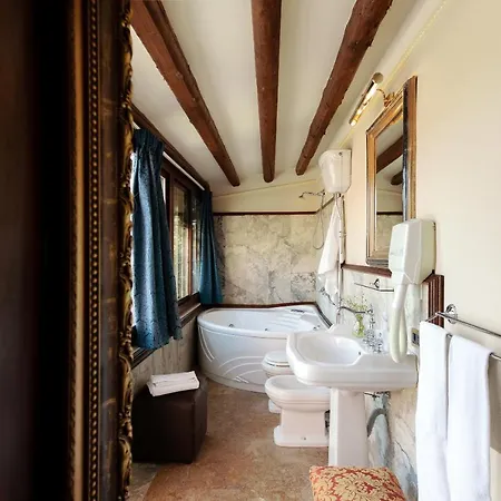 Relais Briuccia E Ristorante Capitolo Primo * Montallegro